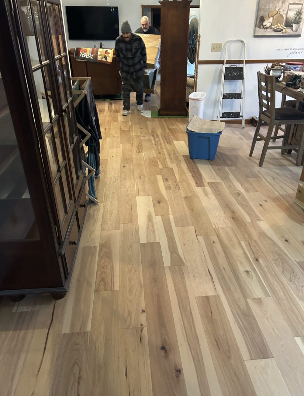 hardwood-flooring-installation-dining-room